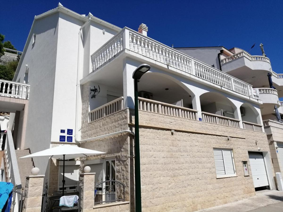 Apartments With Sea View Drvenik Makarska Riviera Eksteriør bilde